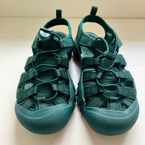 New! Keen Newport H2 Monochrome Sandals in Sea Moss | Size 7.5 - Picture 2 of 8